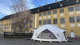 Schloss und Stadt. Bauen auf der Heidecksburg gestern und heute Schloss und Stadt. Bauen auf der Heidecksburg gestern und heute