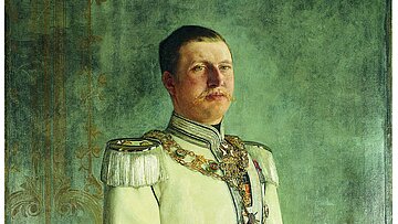 Holmberg - Günther Viktor in parade uniform - 1890 Holmberg - Günther Viktor in parade uniform - 1890
